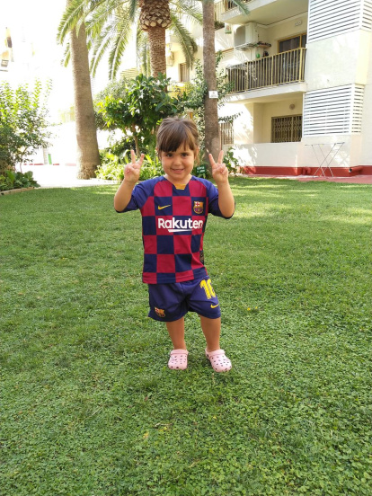 Felicita els teus familiars i amics pel seu aniversari, sant, casament enviant fotos a cercle@segre.com