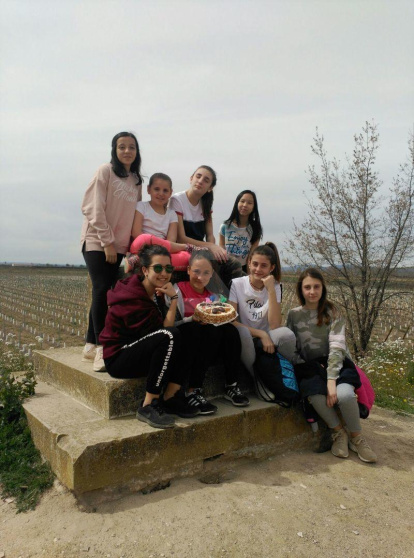 Centenares de leridanos despiden la Semana Santa en las zonas de picnic y de barbacoas.