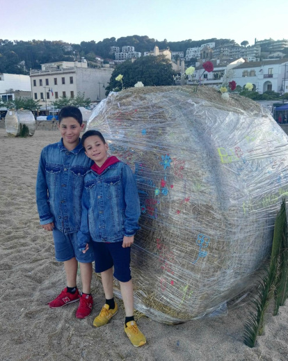 Felicita els teus familiars i amics pel seu aniversari, sant, casament enviant fotos a cercle@segre.com