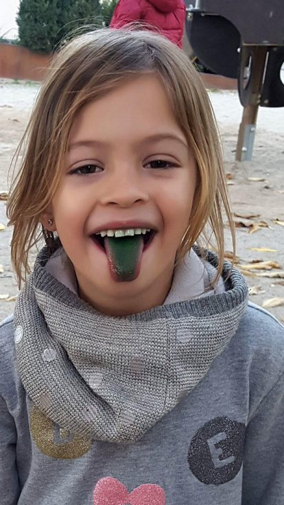 Felicita els teus familiars i amics pel seu aniversari, sant, casament enviant fotos a cercle@segre.com