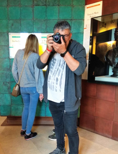 Felicita els teus familiars i amics pel seu aniversari, sant, casament enviant fotos a cercle@segre.com