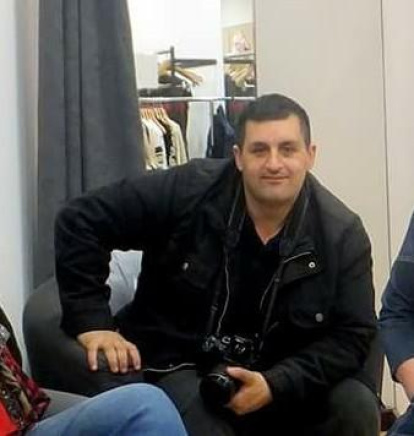 Felicita els teus familiars i amics pel seu aniversari, sant, casament enviant fotos a cercle@segre.com