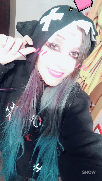 Felicita els teus familiars i amics pel seu aniversari, sant, casament enviant fotos a cercle@segre.com