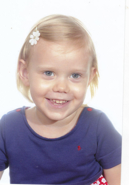 Felicita els teus familiars i amics pel seu aniversari, sant, casament enviant fotos a cercle@segre.com