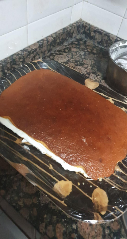 Pastissos de Pasqua elaborats i menjats durant el confinament.