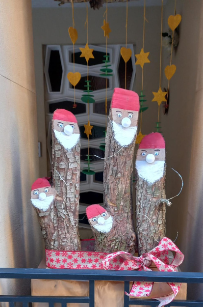 El balcó, el pessebre, l'arbre, el centre de taula...envia'ns fotos de la teva decoració nadalenca.