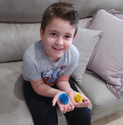 Aquestes són les imatges que ens heu enviat del vostre Sant Jordi confinat. Participa enviant-nos els teves imatges a través de les nostres xarxes socials o a través del correu segrecom@segre.com