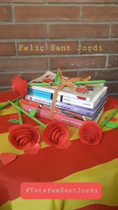 Aquestes són les imatges que ens heu enviat del vostre Sant Jordi confinat. Participa enviant-nos els teves imatges a través de les nostres xarxes socials o a través del correu segrecom@segre.com