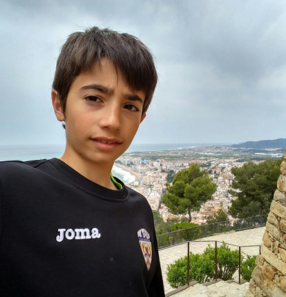 Felicita els teus familiars i amics pel seu aniversari, sant, casament enviant fotos a cercle@segre.com