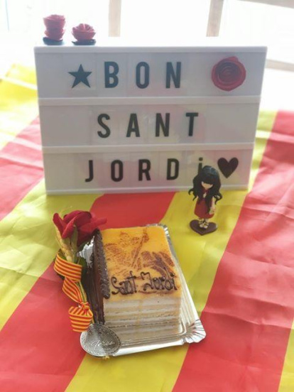 Aquestes són les imatges que ens heu enviat del vostre Sant Jordi confinat. Participa enviant-nos els teves imatges a través de les nostres xarxes socials o a través del correu segrecom@segre.com