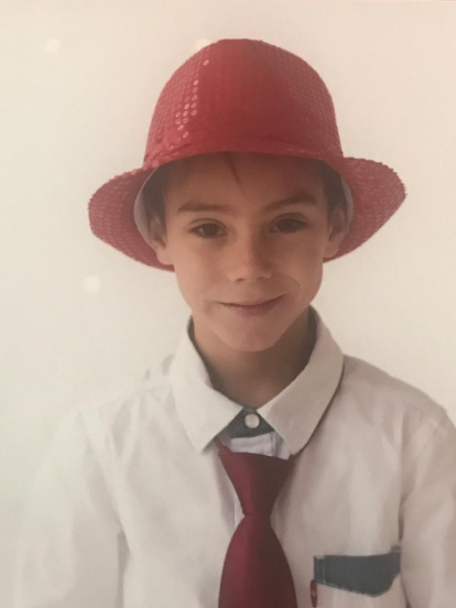 Felicita els teus familiars i amics pel seu aniversari, sant, casament enviant fotos a cercle@segre.com