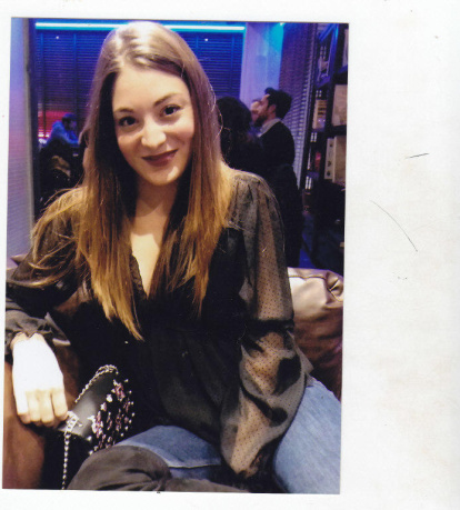 Felicita els teus familiars i amics pel seu aniversari, sant, casament enviant fotos a cercle@segre.com