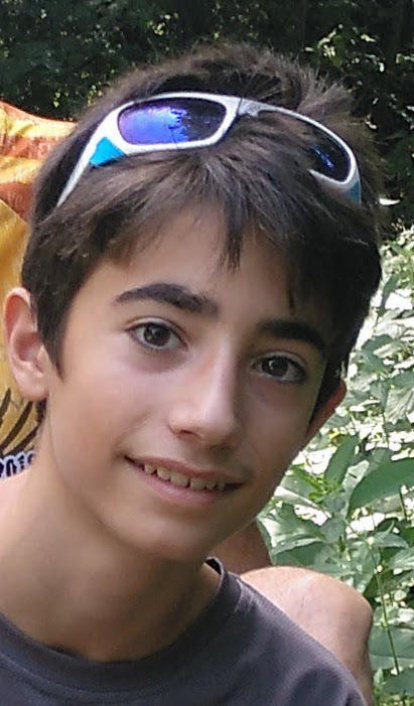 Felicita els teus familiars i amics pel seu aniversari, sant, casament enviant fotos a cercle@segre.com