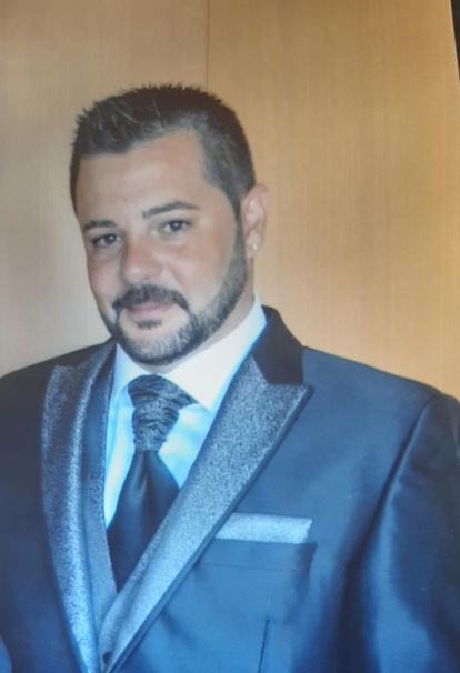 Felicita els teus familiars i amics pel seu aniversari, sant, casament enviant fotos a cercle@segre.com