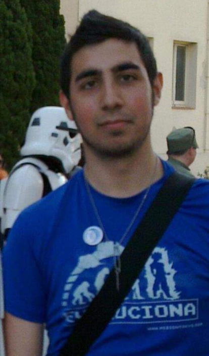 Felicita els teus familiars i amics pel seu aniversari, sant, casament enviant fotos a cercle@segre.com