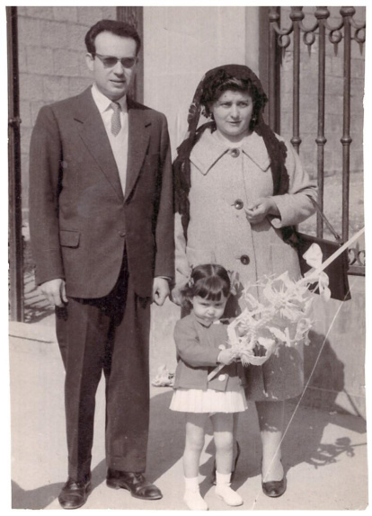 Con los padres, los primos, en la playa, en una excursión al campo, en la escuela... 
Envíanos tu foto preferida de cuando eras pequeño/a
