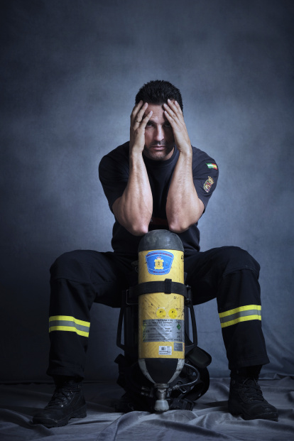 Marc Plans. Bomber a Màlaga des de 2002, va tenir quatre parades cardiorespiratòries en un servei i en un altre li va caure una biga al damunt, fet que li va fer perdre la mobilitat de les cames.