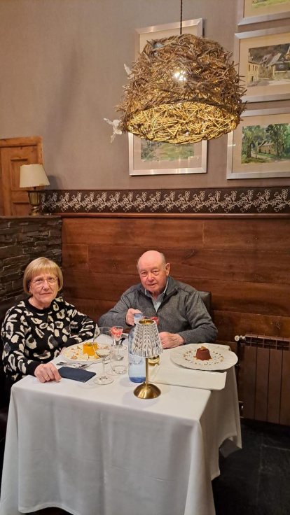 Els guanyadors gaudint de l’excel·lent gastronomia de Casa Irene.