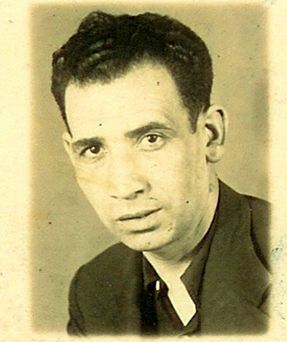 Domènec serveto. Nascut a Terrassa, es va implicar en la lluita antifeixista i al PSUC a l’exili. Va ser detingut pels nazis.