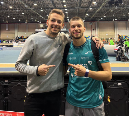 Arnau Monné - dreta-, amb Fran Carrillo.