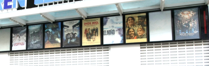 Los carteles originales que quedaron en el momento del cierre de los Lauren Lleida