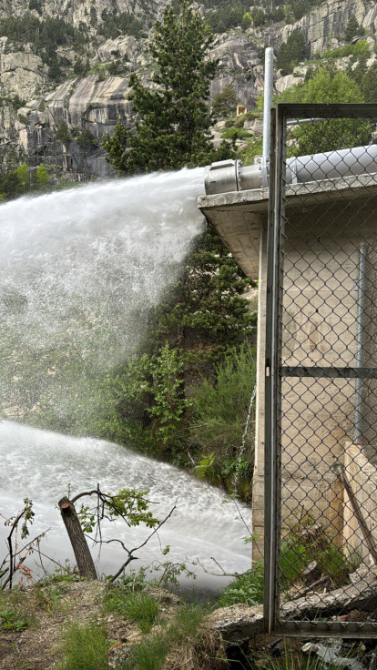 La cañería, en pleno funcionamiento