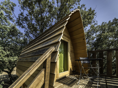 Nonte holiday. Les diferents cabanes es troben a dalt dels arbres i són tan pintoresques com acollidores.