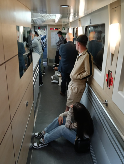 Passatgers que han hagut de circular drets a l'Avant des de Lleida fins a Tarragona.