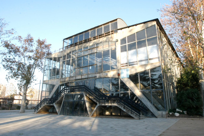 El Palau de Vidre, abans de la reforma.