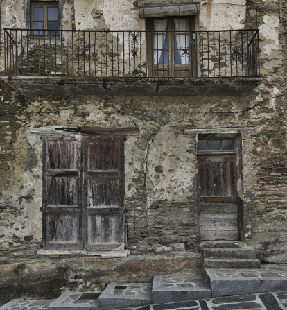 El lloc. Diverses construccions formaven l’escenari on s’havia forjat la tragèdia de casa Peguera