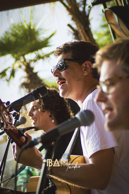 Conciliació musical. El vespreig afavoreix que els músics disposin de més oportunitats d’actuar abans de la nit.