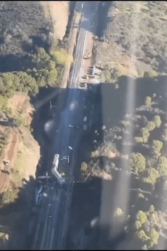 GIF vertical accident trens Còrdova